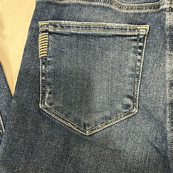 Paige Hoxton Ankle Peg Jeans in Hannie - Picture 9 of 9